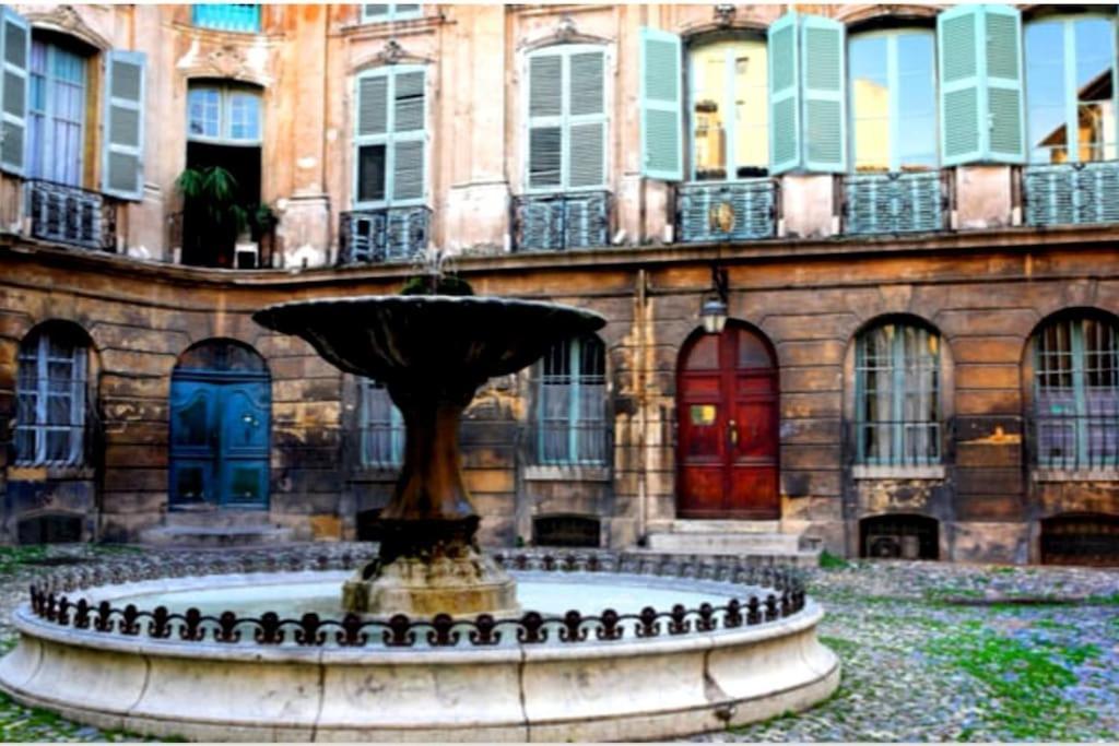 Tres Bel Appartement Centre Ville Historique Aix-en-Provence Bagian luar foto
